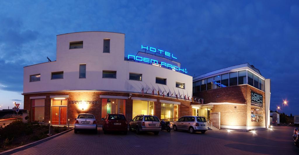 Restaurant & Design Hotel Noem Arch Brno Esterno foto